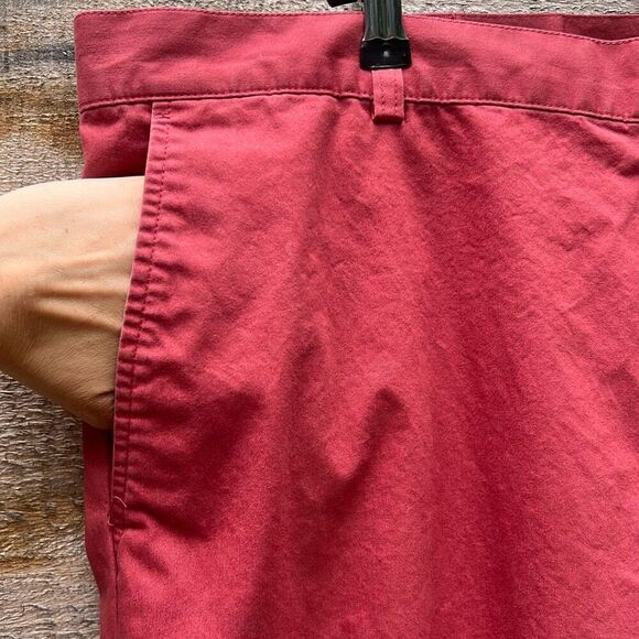 346 Brooks Brothers Men's Red Flat Front Chino Pants Size W42/L30 - Picture 2 of 7